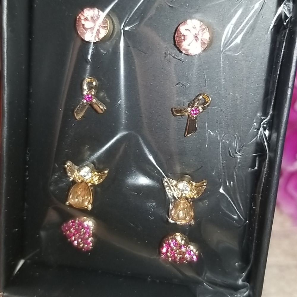 EARRINGS - Picture 2 of 3